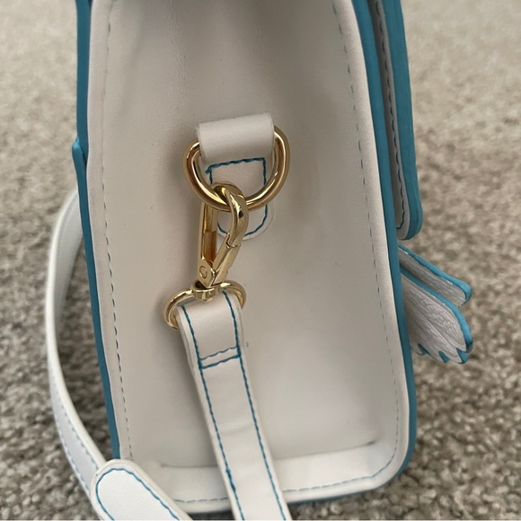 Disney x Danielle Nicole Pegasus Crossbody - Picture 5 of 9